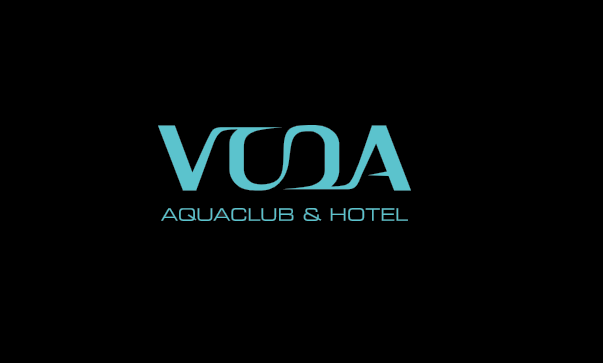 Aqua club voda. Акваклуб вода сертификат. Акваклуб лого. Акваклуб вода лого. Логотип отель на воде.